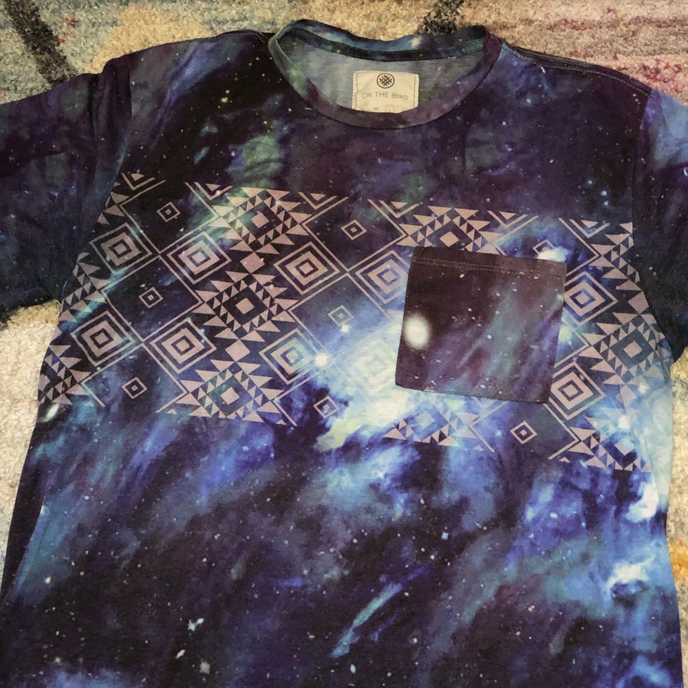 Galaxy tee with frocket
